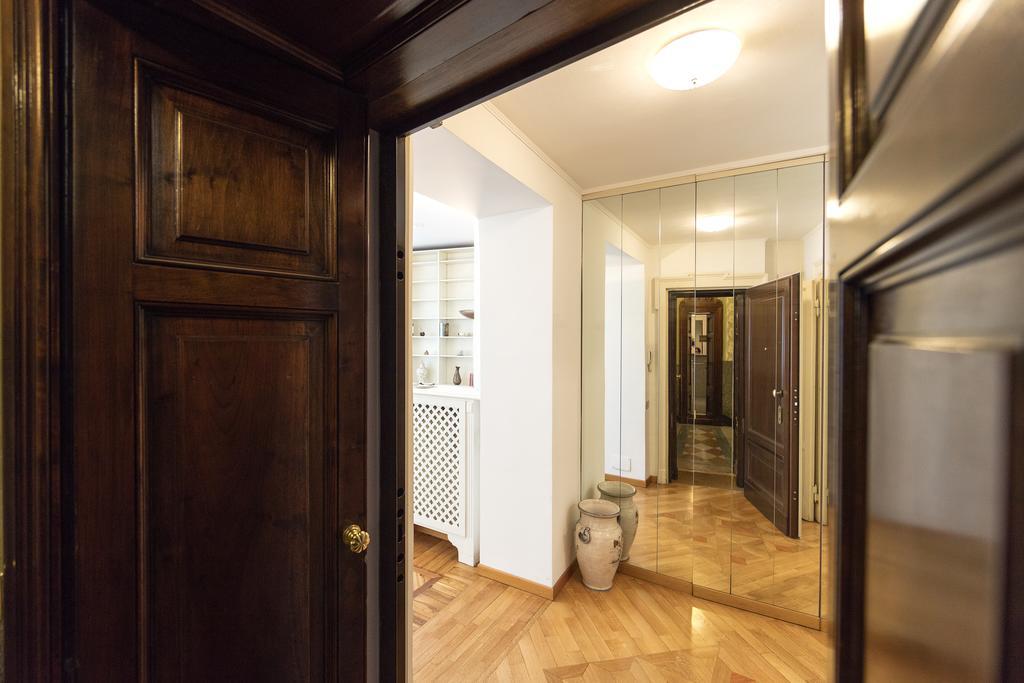 Heart Milan Apartments Duomo Castello Екстер'єр фото